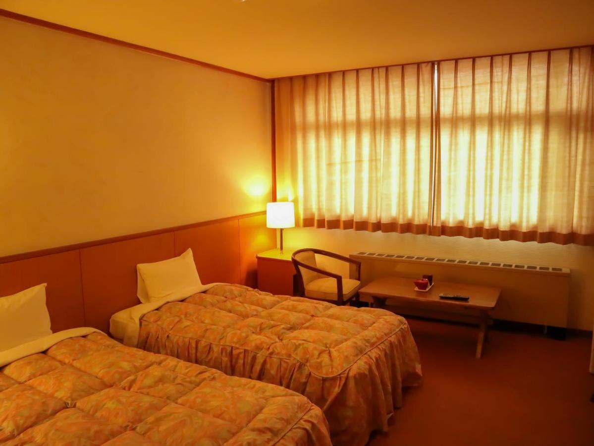 Hotel Sankt Moritz Shiga Shimotakai Exterior foto