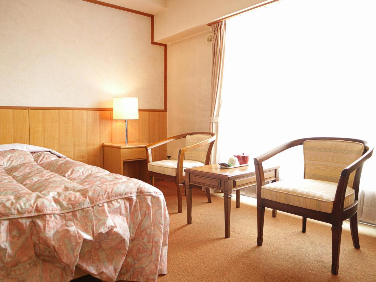 Hotel Sankt Moritz Shiga Shimotakai Exterior foto