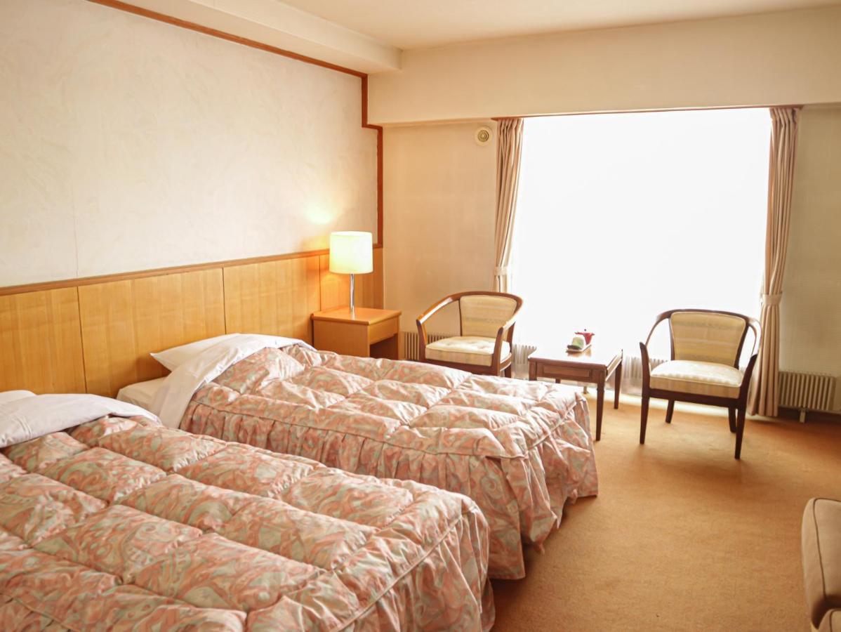 Hotel Sankt Moritz Shiga Shimotakai Exterior foto
